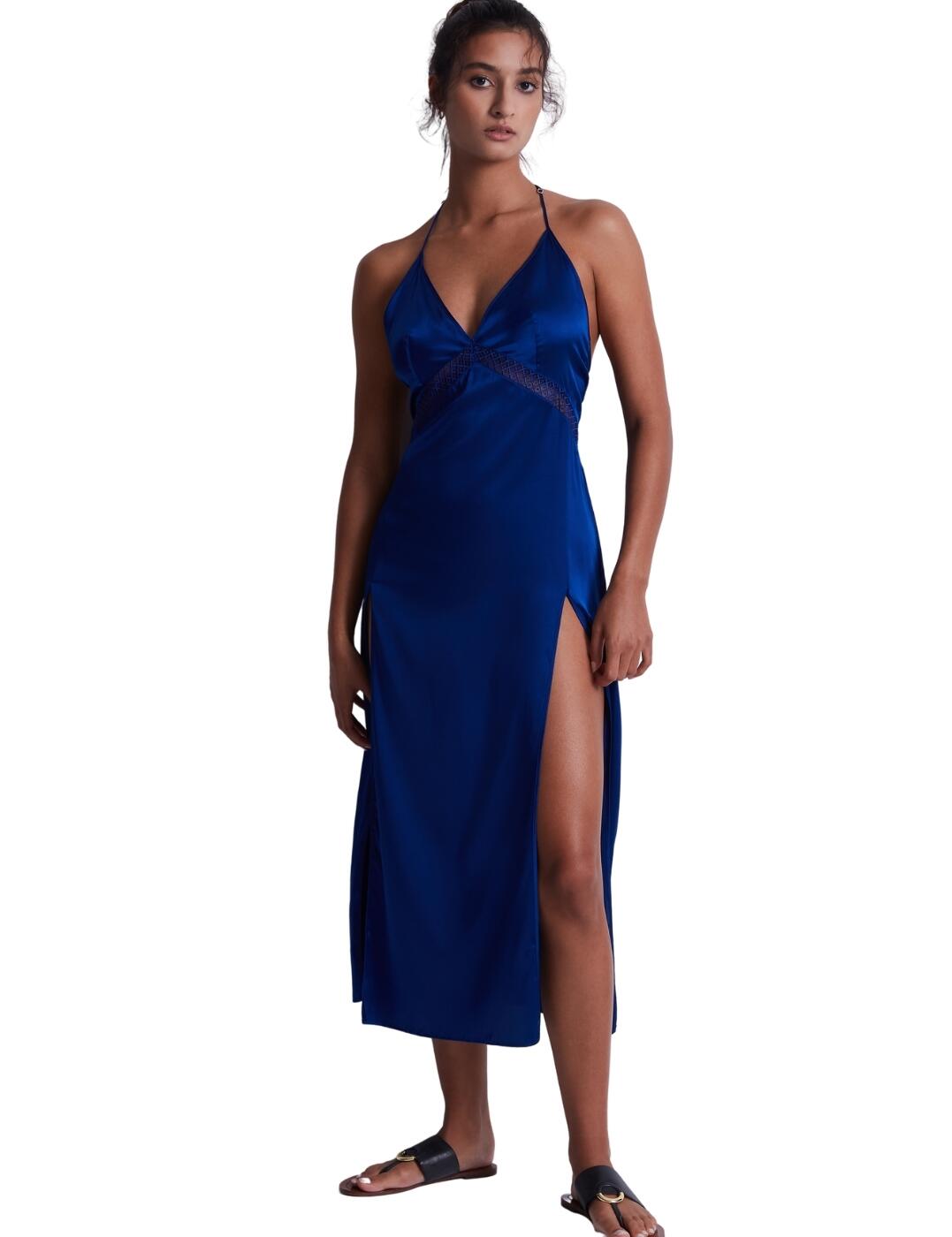 Discover an elegant design for your nightwear. This long satin nightie is brought to you from the Silk Desire collection by Aubade. A plunging neckline flawlessly highlights your décolletage. Adjustable straps wrap around the neck and descend your back for an open-back styling. Under bust detailing adds a luxurious touch to the piece, with a sheer mesh and fishnet pattern. No underwiring or padding allows for the ultimate soft touch against your skin. A deep slit in the leg creates a thigh-high parting for a spicy addition. The silk is woven with elastic fabrics to ensure a stunning fit that moves with the body.  Longline style Deep leg slit Thigh partition Plunging neckline No underwiring No padding Adjustable straps Open back style Under bust sheer mesh detail Country of origin: China Composition: Fabric: 92% Silk &pipe; 8% Elastane Composition: Embroidery: 100% Polyester Listed in UK sizes  59621-104356-1366350 RJ45 Nightdress