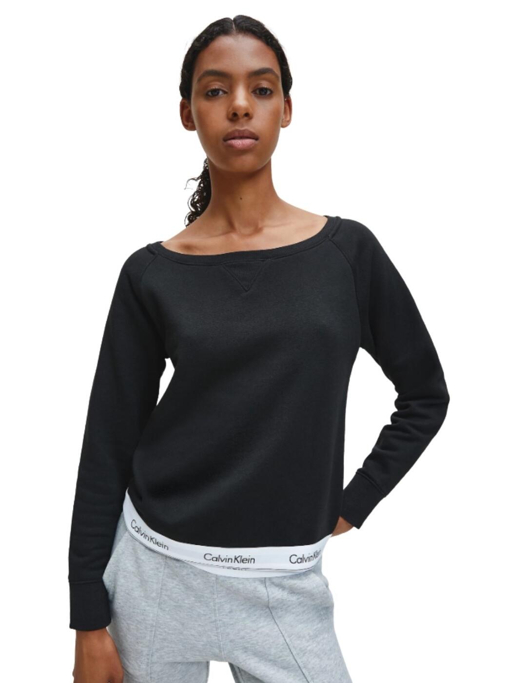 The Modern Cotton range at Calvin Klein offers this super comfortable and effortless sweatshirt, perfect for your lounging about days. Crafted from a soft cotton for a breathable and comfortable feel, this t-shirt features long sleeves, crew neckline with a regular fit for an uncomplicated wear. The hem of this sweatshirt features the iconic Calvin Klein elastic waistband.  Uncomplicated and comfortable design Long sleeves Crew neckline Regular fit Calvin Klein elastic waistband Composition: 91% Cotton &pipe; 9% Polyester Listed in UK sizes  48581-88198-1167787 QS5718E sweatshirt