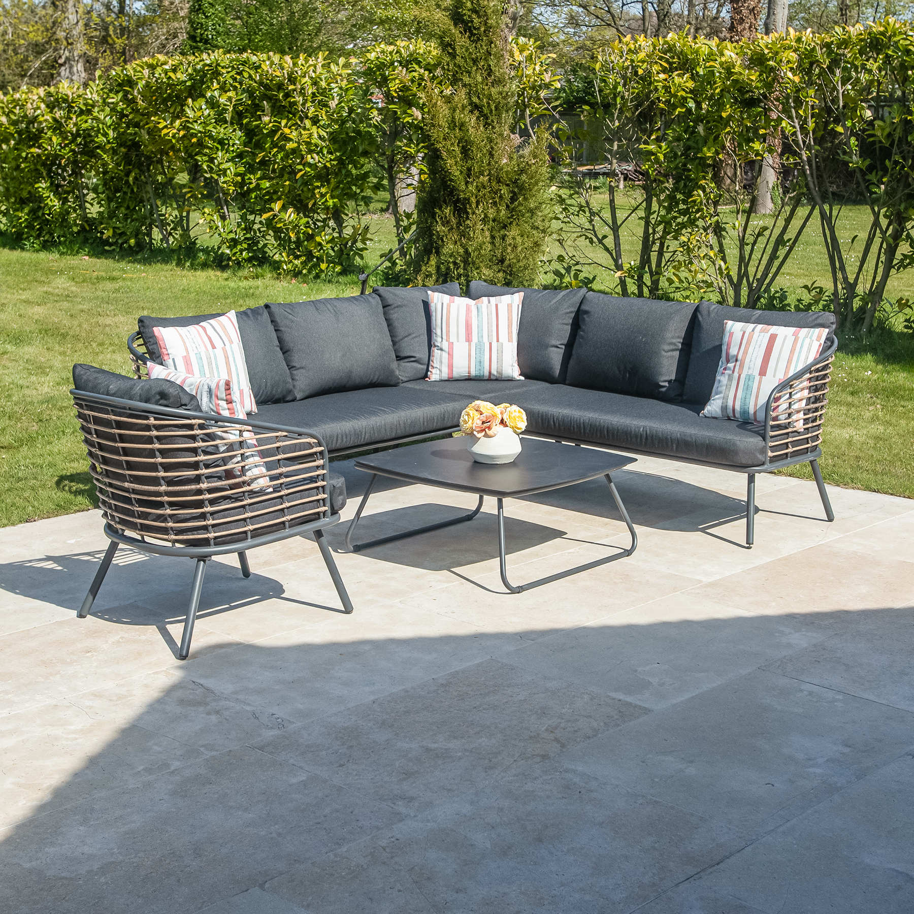 Bracken Outdoors Vegas Rattan Corner Sofa Garden Furniture Set with Coffee Table