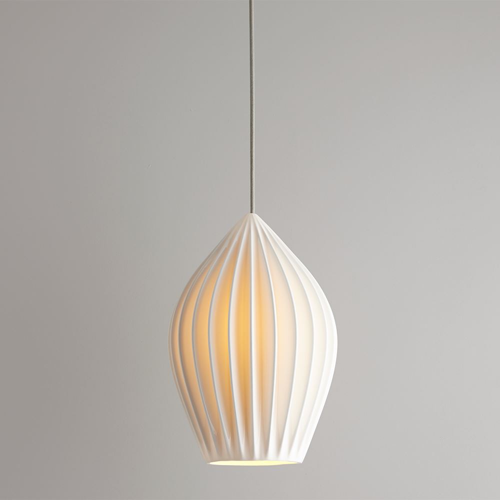 Original Btc Fin Pendant Extra Large White Designer Pendant Lighting