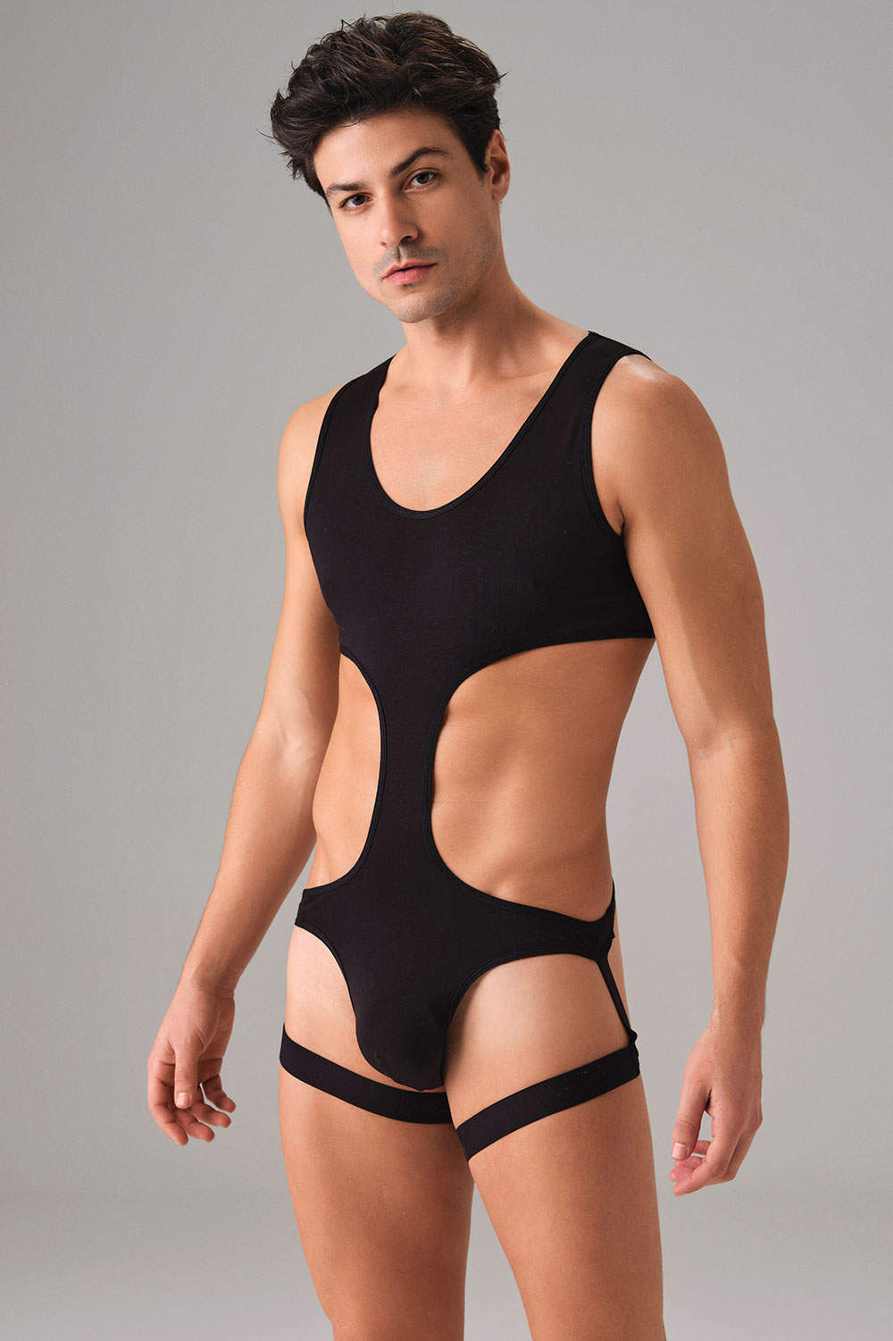 This unique Doreanse Sexy 3043 Bodysuit men’s thong underwear all-in-one is red hot. Shop a male string one piece – cropped vest top and garter straps