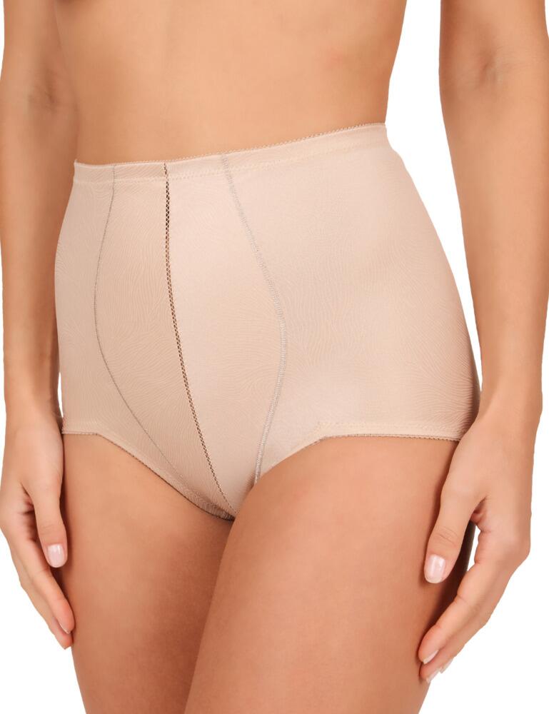These high waist knickers are amazing for control and coverage. The smooth material will slip under any outfit. The control briefs are crafted from a strong elastic material that will smooth out your silhouette, and giving you shaping in the lower torso. The trim at the legs has been designed in a triangular fashion to help with blood circulation when you sit down and move about. The Felina pants are simple yet effective and a great addition to any outfit.  Control briefs High waisted Part of the Melina range Coverage and smoothing effect Composition - 60% Polyamide &pipe; 40% Elasthan  Listed in UK sizes  48989-88860-1179381 8027 Shaping Brief