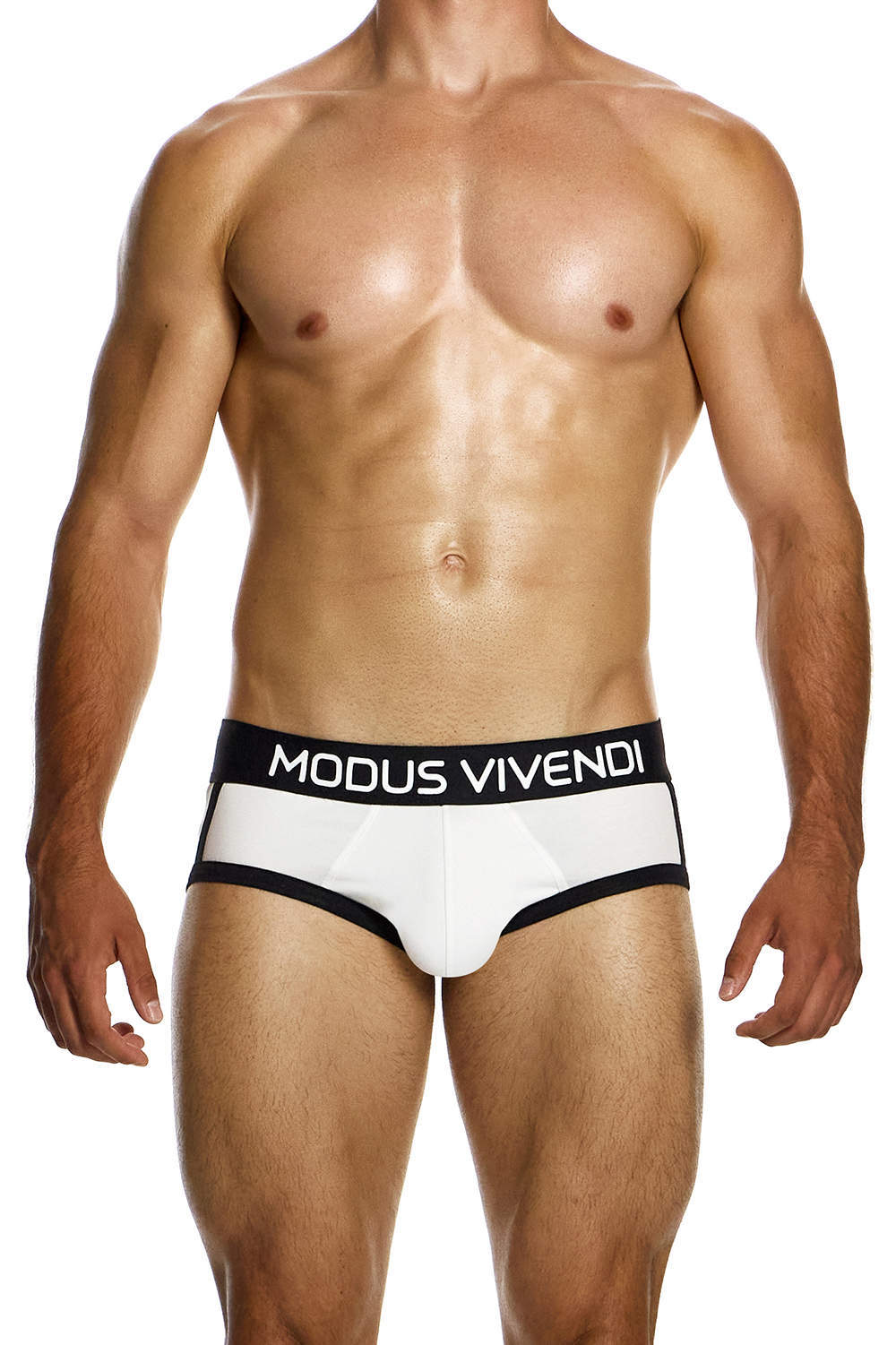 Masculine Modus Vivendi Sporty Classic Cotton Brief men’s underwear midis in eco-friendly GOTS certified fabric. Shop cool gents underpants online