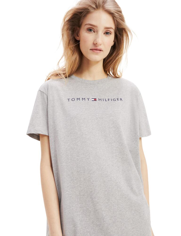 Lounge all day and sleep all night in style and comfort with this Tommy Original night dress from Tommy Hilfiger. Crafted from a pure cotton with an uncomplicated design featuring regular fit, crewneck and half sleeves, this piece is a sure winner for your nightwear collection. Tommy Hilfiger branding features in delicate style on the chest, so as not to interrupt the fuss-free design.