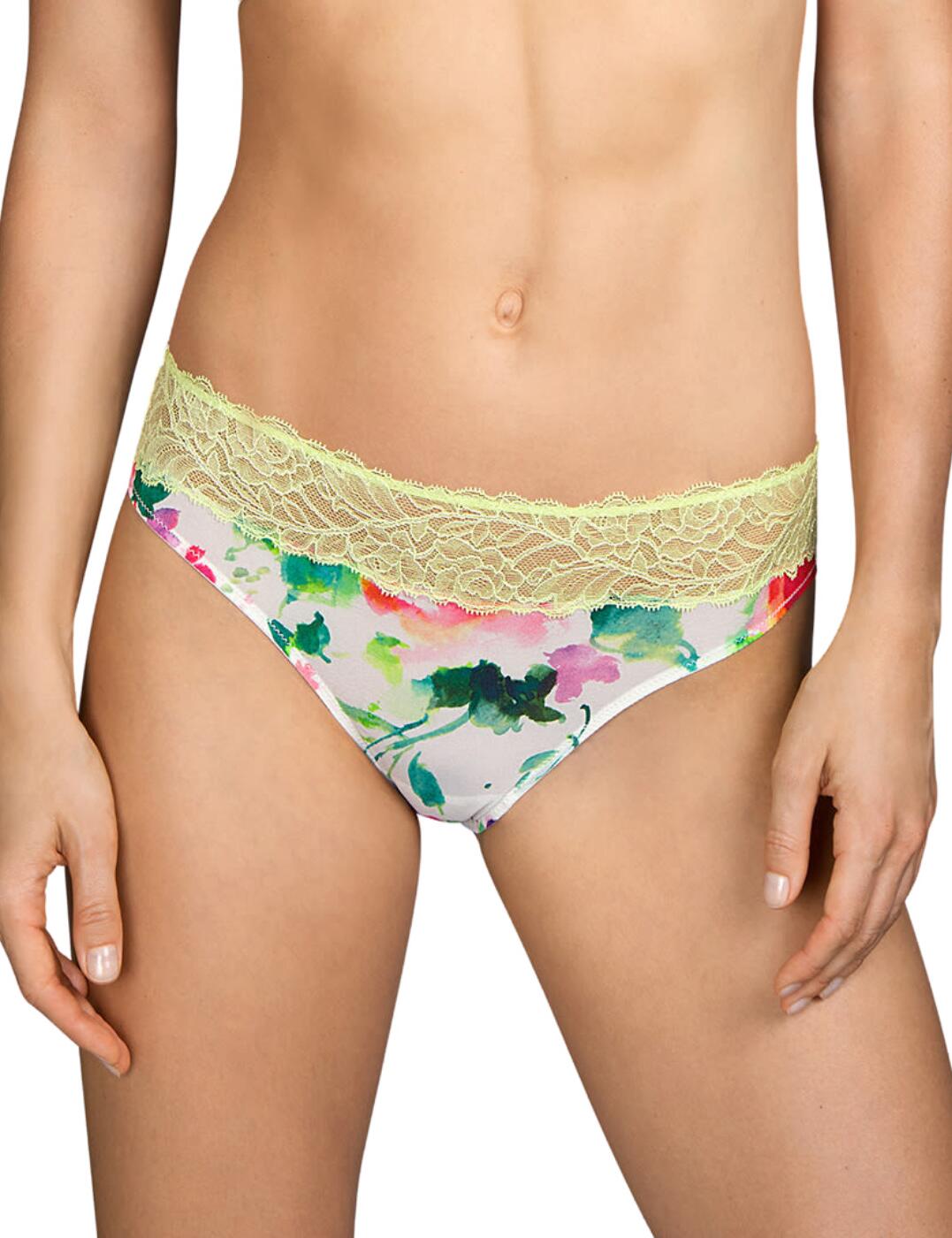 Created with comfort in mind are these Rio briefs from Andres Sarda's Flower collection. The medium-rise gives amazing coverage without compromising the aesthetics. Delicate lace on the front adds elegance and introduces the beauty in the briefs. Pair with matching coordinates to create a gorgeous look.  Medium-rise Full coverage Delicate lace Composition: 77% Polyamide &pipe; 16% Elastane &pipe; 7% Cotton  Listed in UK sizes  49203-89175-1192138 3309150  Rio Brief