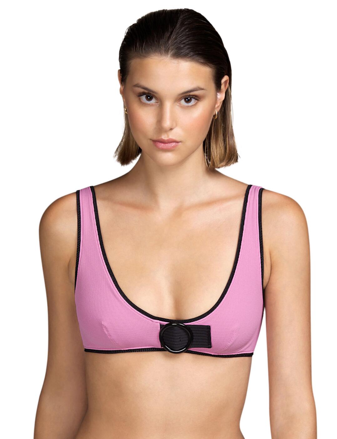 The Coco range by Andres Sarda introduces eye-catching swimwear that has contrasting piping which creates a fun retro look. This halter bikini top allows you to create a natural and comfortable fit with no padding and a wire-free design. The style pushes your bust together which enhances your cleavage. It closes at the rear with a clasp closure and has multi-way adjustable straps that allow for a unique fit. Finished off with a circle charm in the centre.  Halter bikini top Comfortable fit Non-padded cups Wirefree style Pushes your bust together which enhances your cleavage Clasp closure Multi-way adjustable straps Circle charm detail Country of Origin: Tunisia Composition: 82% Polyamide &pipe; 18% Elastane Listed in UK sizes  54589-97379-1264483 3409523 Halter Bikini Top