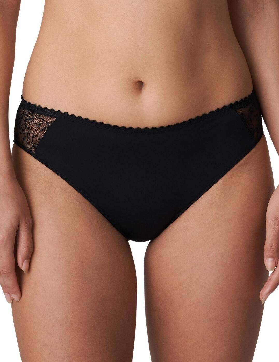 These Rio briefs from Prima Donna's Alara range are a must-have for your lingerie collection. Delicate embroidery adorns the sides of the briefs giving them a feminine touch. The high cut gives the illusion of longer legs. Perfect for all-day wear the briefs will leave you feeling comfortable whether at home or out and about. Pair them with matching items from the Alara range to complete the look.  High cut Comfortable fit Matching items available Delicate embroidery Composition: 61% Polyamide &pipe; 26% Elastane &pipe; 9% Cotton &pipe; 4% Polyester  Listed in UK sizes  49596-89741-1190249 0563010 Brief