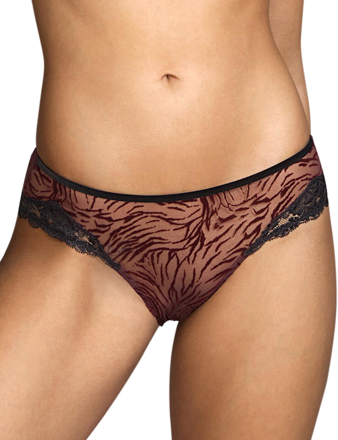 Add some fun to your lingerie collection with the Fraser range by Andres Sarda. This rio brief creates a playful look with a full tulle design with animal print at the front, polka dot print at the rear and luxurious lace around the outline of the brief. The brief is low waisted and provides medium rear coverage.  Rio brief Playful look Tulle fabric Animal print at the front, polka dot print at the back Luxurious lace around the outline of the brief Low waisted Medium rear coverage Country of origin: Tunisia Composition: 83% Polyamide &pipe; 9% Elastane &pipe; 8% Cotton  Listed in UK sizes  55827-99341-1287403 3311050  Brief