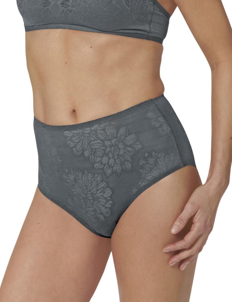 Crafted from innovative 4D stretch lace these maxi briefs from Triumph's Fit Smart give you a beautifully shaped silhouette and offers gentle support. The comfortable wide sides and slightly raised waistband offers amazing coverage perfect for an everyday look. A seam up the middle back shapes your bottom creating a lovely round finish. The seamless finish on the waistband and leg holes make the brief the perfect item for figure-hugging clothing. Pair with matching items to complete the look.  4D stretch lace Comfortable wides sides High waist Seamless finish Composition: 66% Polyamide &pipe; 34% Elastane Listed in UK sizes  49922-90285-1221387 10202477 High Waist Brief