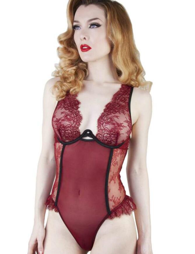 The all new Zoe range from Playful Promises! This stunning body is one of a kind thanks to its luxurious lace panels which plunge into the centre of the body. The fabulous body features comfortable and supportive underwiring, along with adjustable straps so you can find a fit that suits you! The unique body is completed with stunning floral lace and fastens at the rear with a comfortable hook and eye fastening. The body also features a stunning mesh panel down the front, which is surrounded by gorgeous lace and bold outlines. This body is definitely one you don't want to miss out on!  Chic and feminine design Stunning floral lace Bold outlining Gorgeous plunging centre Adjustable straps Comfortable and supportive underwire Mesh panelling Hook and eye fastening Listed in UK sizes  36198-66368 PP3052 Body