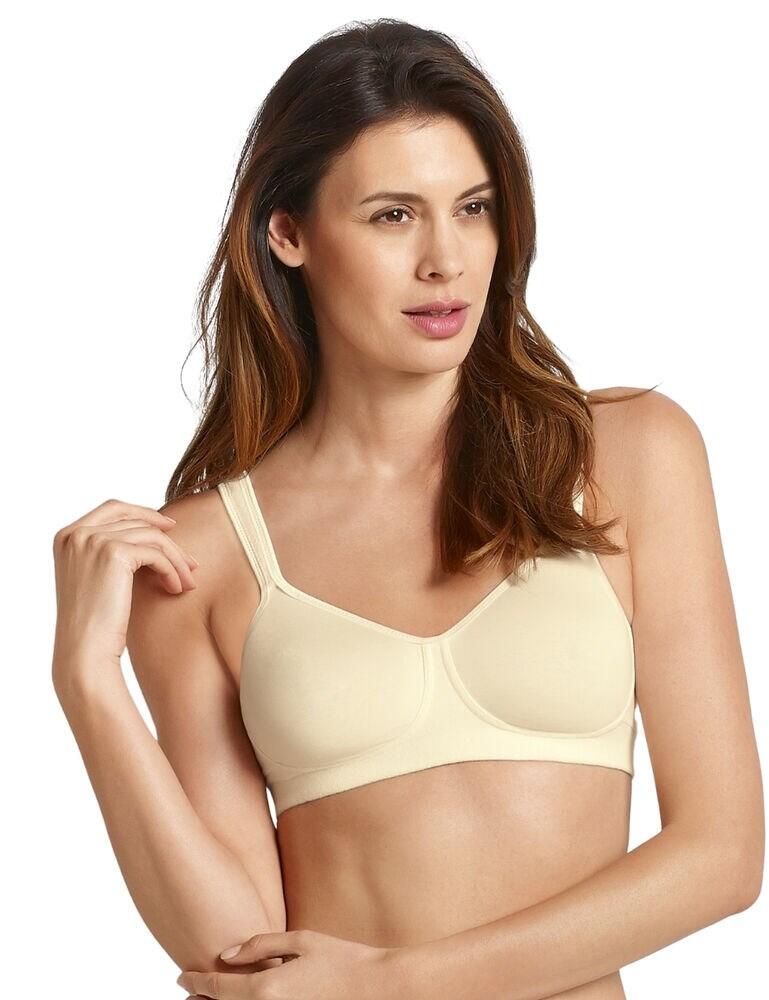 Look and feel amazing in this elegant post-mastectomy bra from Anita's Salvia range. Featuring soft micro-modal fabric for comfortable all-day wear. The band and straps are created with towelling for a gentle feel on the skin. Preformed cups form pockets on both sides and guarantee maximum comfort with a seamless finish. The hook and eye closure and adjustable straps ensure maximum support for the non-wired design.  Soft micro-modal fabric Towelling in the band and straps Preformed cups Hook and eye closure Non-wired Seamless Adjustable straps Composition: 45% Polyester &pipe; 45% Micro-modal &pipe;10% Elastane Listed in UK sizes  50266-90962-1197268 5722X Mastectomy Bra
