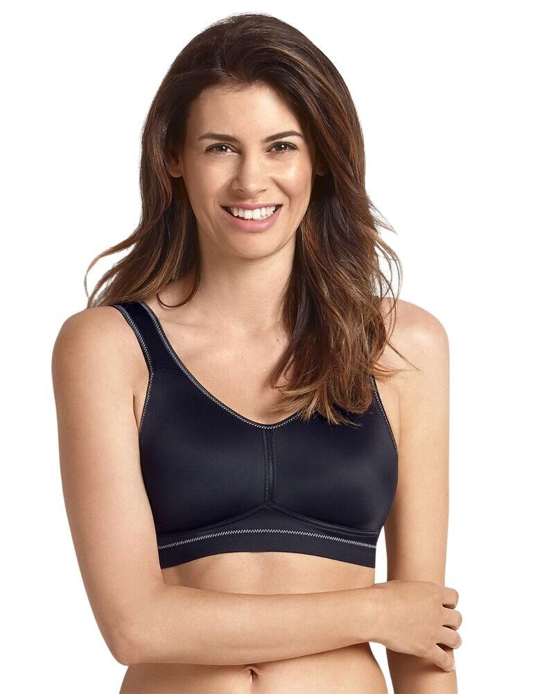 This gorgeous post-mastectomy sports bra from Anita's Vivana Active range allows you to work out without any discomfort. Made from a soft breathable and fast-drying material, this is the perfect sports bra. The flat pre-shaped cups provide amazing support for the wireless design and the high-cut neck minimizes movement. The wide straps can be adjusted for the perfect fit and when paired with the hook and eye fastening creates a comfortable sports bra.