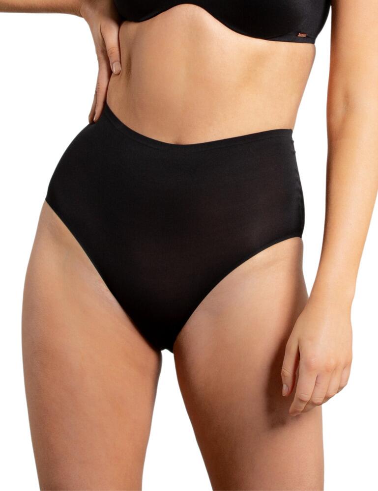 If you are needing a new comfy everyday brief, then this Royal Fit Seamless High-Waist Brief by Royal Lounge Intimates is the one for you. Designed with comfort as the main priority, this brief features soft stretch materials that are seamless, which will create an invisible look under clothing and feeling of a second skin. The soft stretch waistband creates the perfect fit for easy wear.  Classic high waist brief Seamless for invisibility under clothes Comfortable fit Soft stretch materials High rise waist Full rear coverage Composition: 66% Nylon &pipe; 34% Elastane Listed in UK sizes  50421-91277-1232113 1001-550 High-Waist Brief