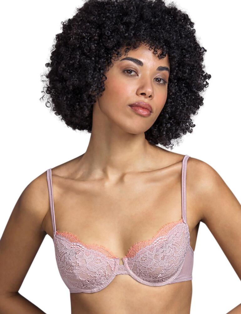 Stand out in this gorgeous full cup bra by Andres Sarda which is a part of the Margaret range. This bra has non-padded cups and creates a beautiful cup shape. The bra is underwired and the placement of the wire places the breasts in a gorgeous way that will showcase the female silhouette. Andres Sarda uses premium materials and can guarantee comfort. The cups are covered in sheer lace that gives a hint of femininity and a gorgeous look and feel. It has elegant double straps that are adjustable to create an individual fit as well as a hook and eye closure to the rear.  Full cup bra Non-padded cups Underwired Feminine fit Premium materials Comfortable fit Sheer lace Elegant double adjustable straps Hook and eye closure Composition: 81% Polyamide &pipe; 11% Elastane &pipe; 8% Viscose Listed in UK sizes  50526-91435-1201393 3310110 Full Cup Bra
