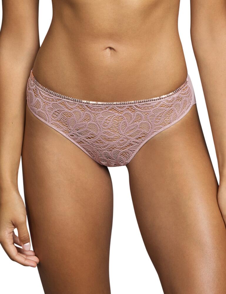 These Lynx Rio briefs by Andres Sarda are the perfect stand out piece. The front features the sheer Lynx large floral lace while the back features a sheer plain material with a triangle lace cut out design that sits at the rear waistband. It is a medium-high rise and has good rear coverage. This comfy brief also features a sequin waistband which adds a feel of glamour.  Rio brief Sheer large floral lace at front Sheer plain material to the rear Mid-rise Good rear coverage Comfortable fit Sequin waistband Composition: 81% Polyamide &pipe; 14% Elastane &pipe; 5% Cotton  Listed in UK sizes  50534-91436-1201400 3309450 Rio Brief
