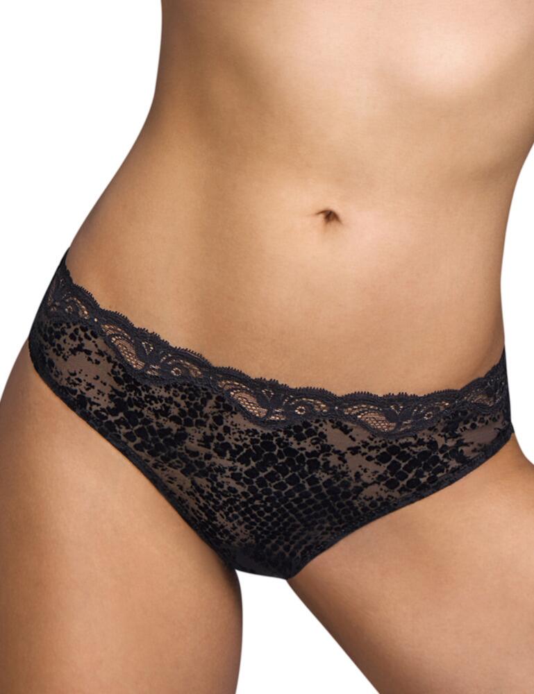 The Mamba collection by Andres Sarda blends luxury designs with a sexy snake print style. The semi sheer tulle seductively shows a hint of skin and subtlety creates snake print tattoo effect. The moderate coverage shape and lace trim that highlights your curves adds to the cheeky design. Complete the look with matching lingerie available from the Mamba range by Andres Sarda.  Premium snake print design Sexy see-through tulle Delicate stretch lace detail Medium rise waist Cheeky moderate coverage Composition: 85% Polyamide &pipe; 12% Elastane &pipe; 3% Cotton Listed in UK sizes  50582-91486-1204952 3309550 Rio Briefs