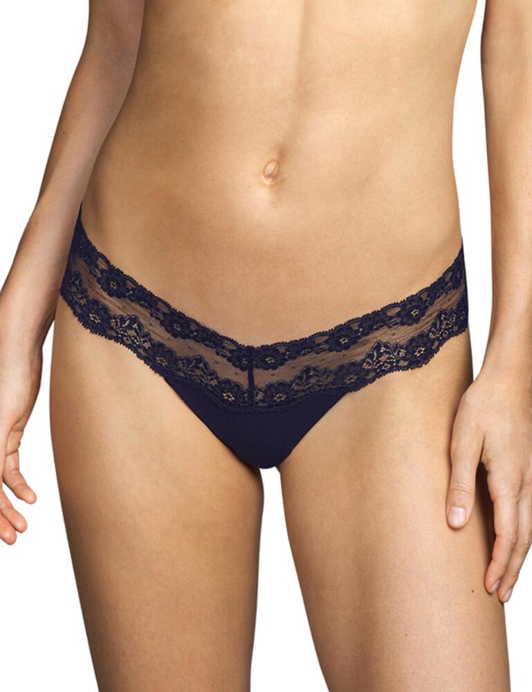 The Verbier collection blends Andres Sarda's renowned premium quality lingerie, with innovative seamless designs for the perfect invisible everyday wear. This short thong has a classic minimal coverage and semi-sheer lace details for an added sexy style without compromise on a comfortable fit. A seamless design reduces invisibility for the perfect everyday wear thong. Wear with matching lingerie available from the Verbier lingerie line for a complete coordinated look.  Comfortable and elegant Sexy low-rise waist Semi-sheer floral lace Classic minimal thong coverage Invisible and seamless design Composition: 81% Polyamide &pipe; 12% Elastane &pipe; 7% Cotton  Listed in UK sizes  50588-91492-1204894 3307755 Short Thong