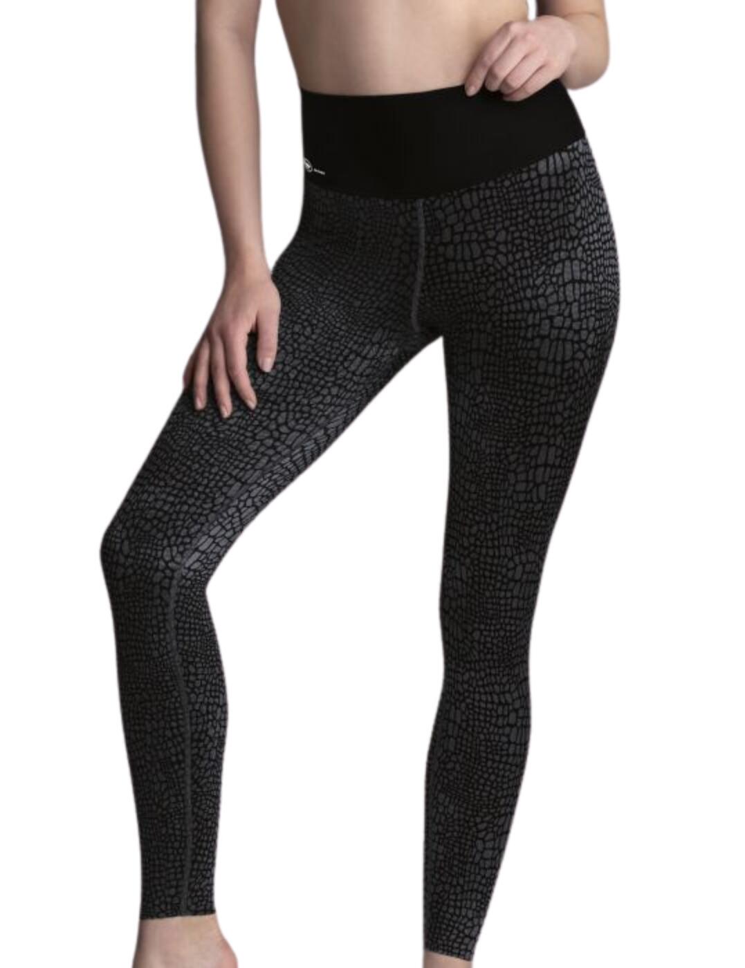 Stay fresh with Anita Active's massage sports tights. These mid-rise tights are perfect for any impact sport with the built-in nubs stimulating blood flow throughout your legs for comfortable and productive exercise. The moisture-wicking material allows for great sweat management no matter what you are doing so you can always feel refreshed. The wide waistband provides a snug fit that will stay secure during any activity.  Mid-rise waist Improves circulation Long leg Great sweat management Wide waistband Country of origin: Thailand Composition: 79% Nylon &pipe; 21% Elastane Listed in UK sizes  57474-101490-1314580 1676 Sports Tights
