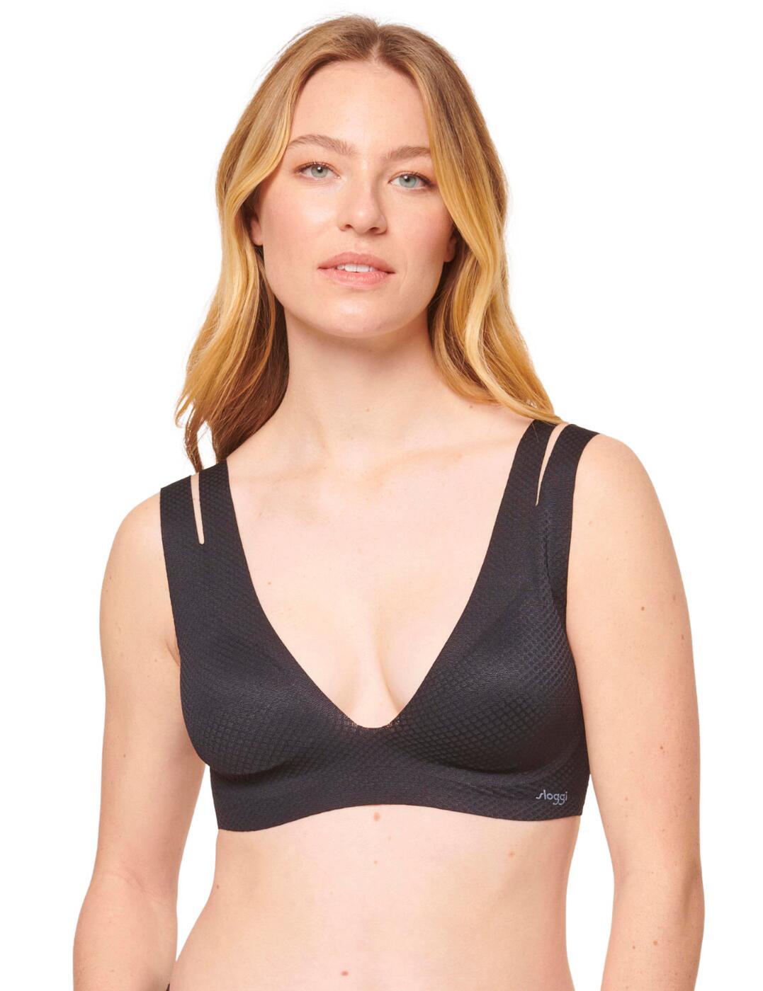 Sloggi's Zero Feel Flow collection is as comfortable as it is cute, elevating everyday staples without compromising on comfort. This bralette is designed to be completely versatile layered underneath clothes or as a cute standalone piece, the choice is yours! Crafted with buttery smooth fabric that features a fun lightly textured finish for a fun edge to a basic. Wire-free and removable padding make this bralette supportive without the hassle of wires whilst allowing you to tailor the fit to your own needs. Manufactured with 50% recycled material that is good for you and for the planet, what's not to love?