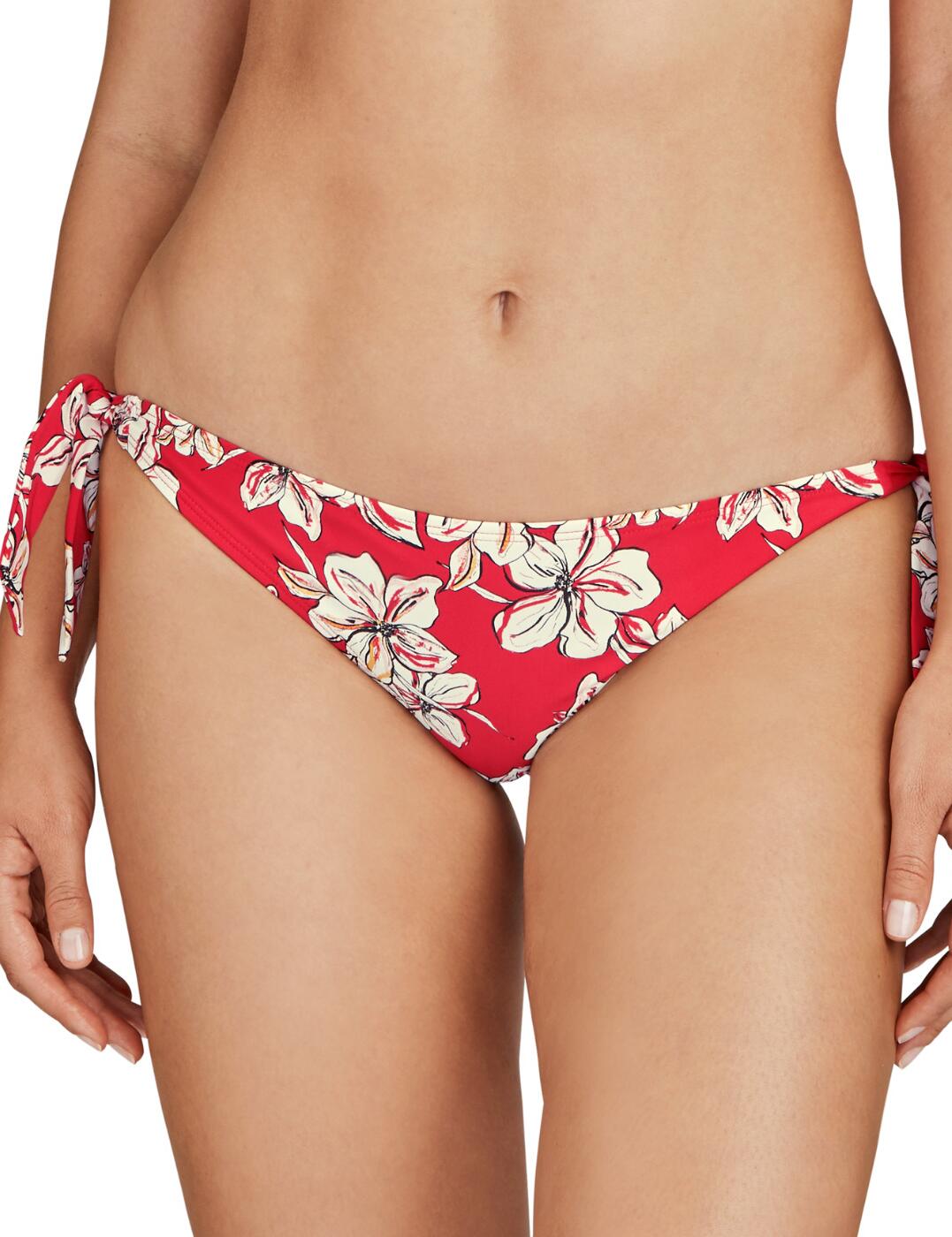 Aubade's Parfums D'Ete collection is full of floral, flirty and fun summer vibes! Designed to be worn poolside with a cocktail in hand, this vibrant bikini brief will ensure all eyes are on you this year. Hip tie detailing allows for an adjustable fit and is perfect for avoiding tan lines. Offers cheeky rear coverage whilst still maintaining your modesty. Matching coordinates are available to complete the look.  Hip tie detailing Bright, floral design Cheeky rear cut Comfortable and trendy Matching co-ordinates available Country of origin: China Composition:- Lining: 90% Polyester &pipe; 10% Elastane Composition:-Knit: 73% Recycled Polyamide &pipe; 27% Elastane Listed in UK sizes  54551-97329-1263191 TU20 Bikini Briefs