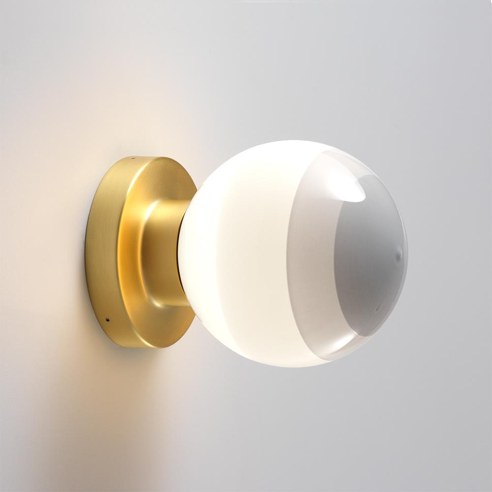 Dipping Wall Light A2 White Brushed Brass