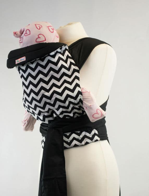 Palm and Pond Mei Tai baby carrier - Black and White Zigzag