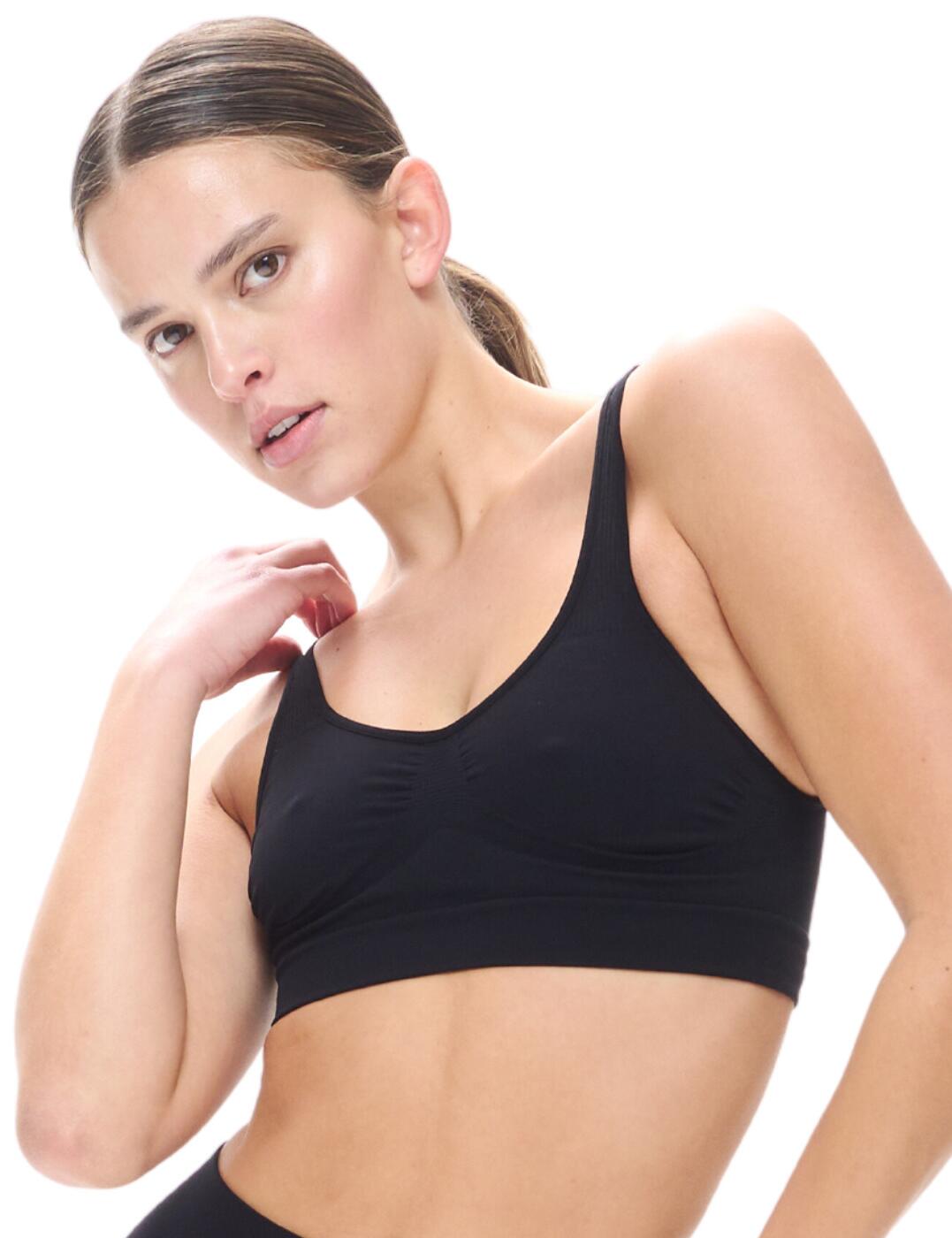 Whether you re looking for a supportive shapewear solution or a fashionable, functional staple item, the Heist Contour The Bralette is the perfect pick. This seamless bralette offers a stunning scooped neckline for a versatile, feminine look, and full cup coverage for unbeatable support. Not only is it non-wired for extra comfort, but it s also non-padded, so you'll want to wear it all day long. Plus, our 3D knitted cups are designed to smooth and shape your bust, giving you a lifting and defining effect. This bralette also has adjustable shoulder straps, allowing you to customize the fit and find the perfect solution for all-day comfort. And if that wasn t enough, matching coordinates are available too, so you can pull together an essential, timeless ensemble.