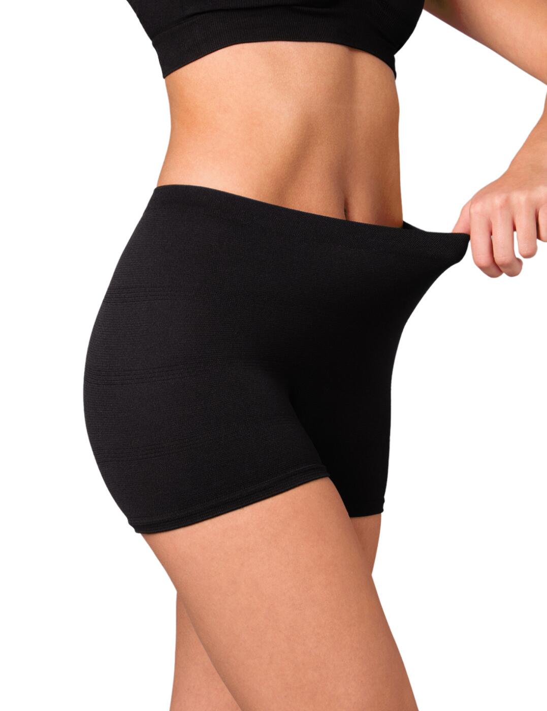 Carriwell offers the best care you'll need in maternity and nursing lingerie when your regular panties cease to be comfortable. These premium maternity and hospital panties come in a convenient pack of 2 and are designed especially for pregnancy, hospital and post-birth use. A special design holds post birth pads in place. The stretch waist sits comfortably on your bump and a high-waist post-birth.  Pack of 2 panties Designed for hospital and post-birth use Super soft stretch fabric Designed to hold post birth pads securely in place Short design High-waist design Full rear coverage Country of origin: Slovakia Composition: 97% Polyester &pipe; 3% Elastane  One size  52206-93992-1231612 54.7120-5 Maternity & Hospital Panties 2 Pack