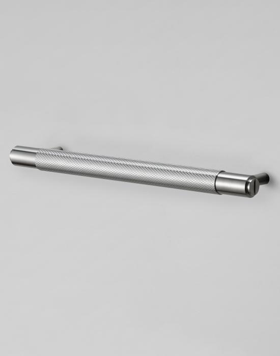 Pull Bar Medium With Plate Knurled Pattern