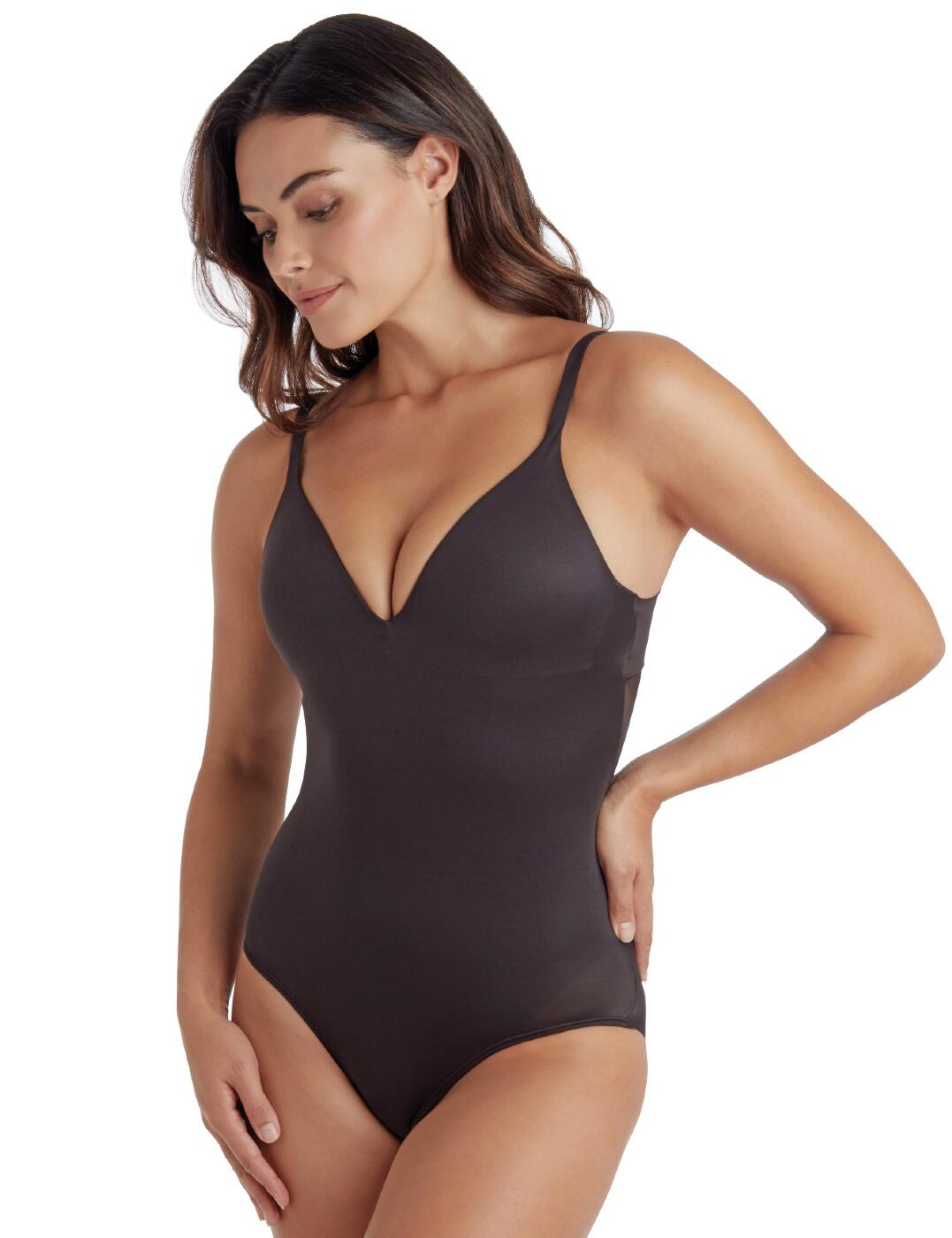 This No Side Show plunge bodysuit by Naomi and Nicole is a sensual addition to your shapewear collection. Providing all-over support and a comfortable fit, in a flattering style that you'll want to flaunt. Plunging cups and a low back allows you to wear with your favourite dresses and tops whilst concealing the shapewear. Crafted from ultra-soft microfibre that prevents clothes from clinging to the bodysuit. The full rear coverage offers a seamless silhouette and comfortable fit. Adjustable straps allow you to find the most comfortable fit.  Adjustable shoulder straps Plunging cups and low cut armholes offer great versatility Wireless for a comfortable fit and natural feel Push-up padding Country of origin: Nicaragua Composition: 82% Nylon &pipe; 18% Elastane Listed in UK sizes  53403-95771-1246469 7507 Body
