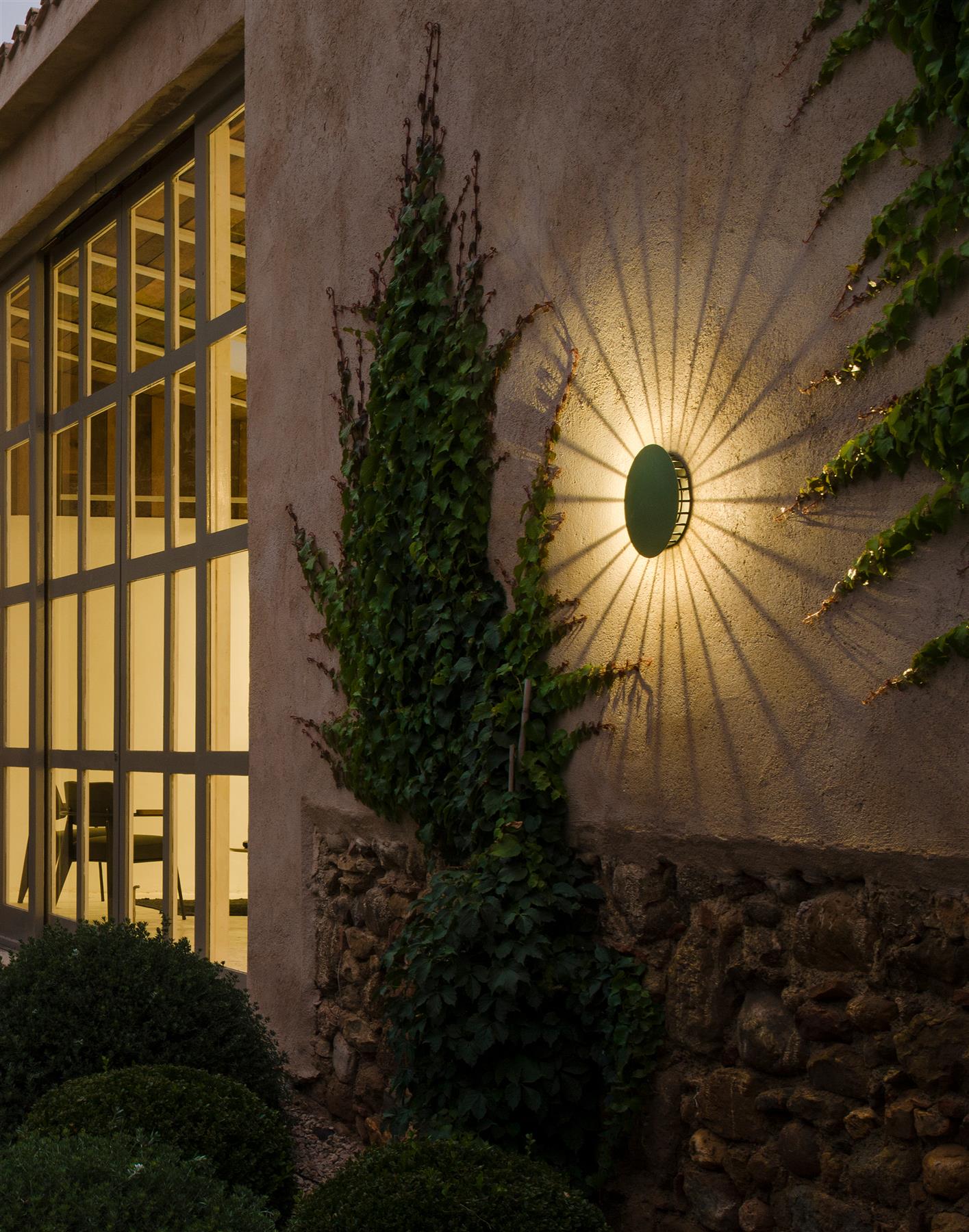 Meridiano Outdoor Wall Light Green