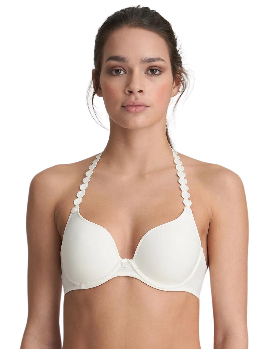 The Marie Jo Avero push up bra is the definition of luxurious everyday lingerie. Perfect for those special occasions or everyday wear, this stunning push-up bra has it all. Featuring a beautiful plunging heart-shape neckline, your curves will look perfect no matter the occasion. The smooth padded cups provide extra volume and invisible finish, while the underwired designs offers added support and stability. Multiway shoulder straps just add more beauty to this already stunning lingerie piece and you can adjust the straps to suit your desired look. The hook and eye closure make it easy for you to wear. For a stylish matching look, pair with coordinating lingerie from the essential Tom collection by Marie Jo.  Luxurious essential bra Plunging heart-shape neckline Smooth padded cups Underwired for support Multiway shoulder straps Hook and eye closure Country of origin: China Composition: 38% Polyester &pipe; 37% Polyamide &pipe; 25% Elastane Listed in UK sizes  62055-107333-1422156 0120827 Push Up Bra