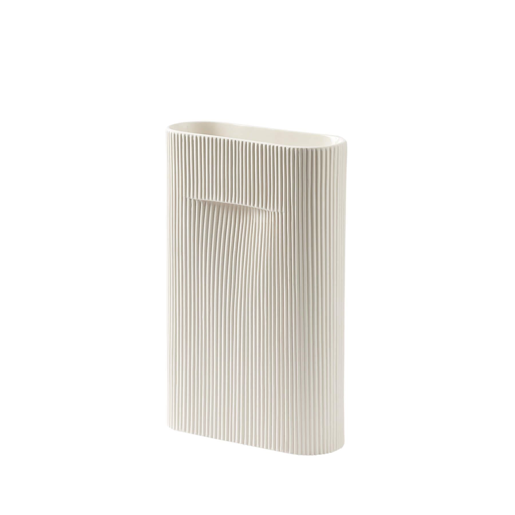 Muuto Ridge Vase Medium Off White Earthenware Cream