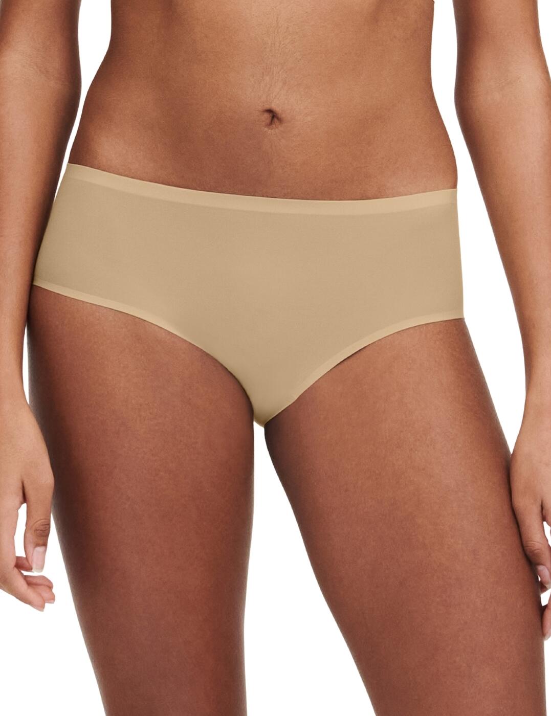 For unparalleled luxury in your everyday essentials, look no further than the Soft Stretch shorty brief by Chantelle. Crafted from ultra-soft fabric for a second-skin feel that retains stretch wear after wear, these briefs offer exceptional comfort perfect for any lingerie collection. The mid-rise waist melts against your curves, with stretchy fabric adapting to sizes S to XL, while good rear coverage ensures a modest, confident fit. A seam-free finish at the waistband and leg edge allows for total invisibility under clothing so you can reach for these briefs no matter the occasion, with the soft cotton gusset guaranteeing unparalleled comfort. Wear with coordinating lingerie from the Soft Stretch collection for a complete look.