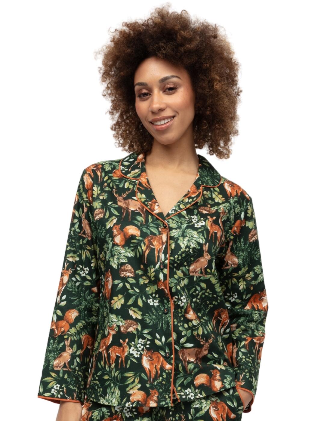Treat yourself to cosy comfort and beautiful style with this gorgeous pyjama top from the Forrest collection by Cyberjammies! A charming, all-over print sets this nightwear option apart, while the loose-fit design and long sleeves ensure total relaxation as you unwind after a long day. What's more, the classic revere collar, chic modal trim, and button-down front combine to create an air of sophistication in this must-have pyjama top! Pair with matching items from the Forrest range to take your night-time attire to the next level!