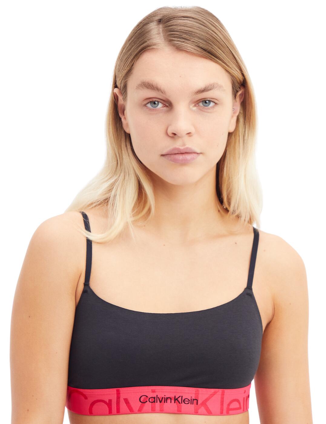 Feel comfortable and confident in this Calvin Klein unlined bralette from the Embossed Icon Cotton. A non-padded and non-underwired design creates the utmost comfortable fit that is perfect for everyday wear as well as loungewear. Thin straps with adjustability allow to you alter the tightness if needs be and with no closure at the back, this bra is an easy pull-on design. Complete the look with stylish coordinating lingerie from the Embossed Icon Cotton collection.  Signature Calvin Klein underband Square neckline Ideal everyday wear as well as loungewear Non-padded cups Non- underwired design Thin adjustable straps Pull-on design Country of origin: Sri Lanka Composition: 69% Cotton &pipe; 21% Recycled cotton &pipe; 10% Elastane Listed in UK sizes  58178-102498-1337011 000QF6989E Unlined Bralette