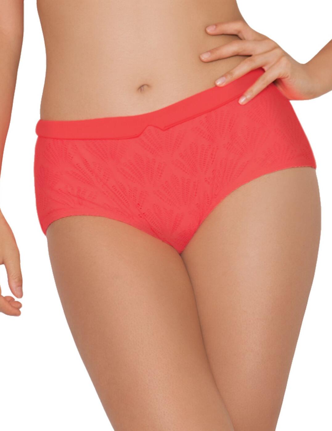 The Curvy Kate Siren collection is a fun and vibrant range, designed to be seen !  Vibrant Colour Clever Paneling for shape Flattering fit Good rear coverage  Listed in UK Sizes  16530-46538-553551 CS3303 Bikini