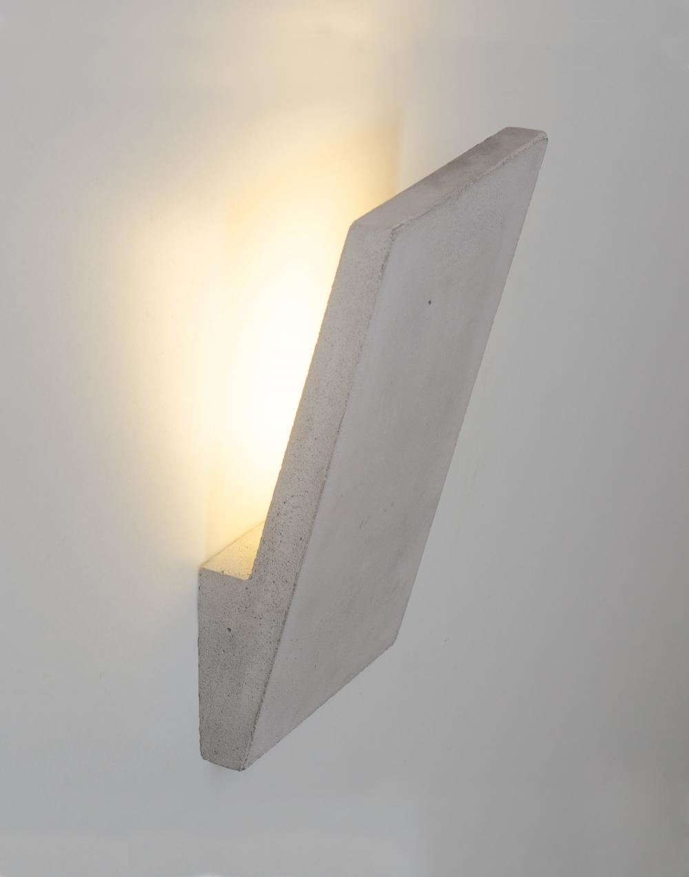 Irma Wall Light Natural