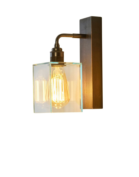 Squirrel Wall Light Free Bulb