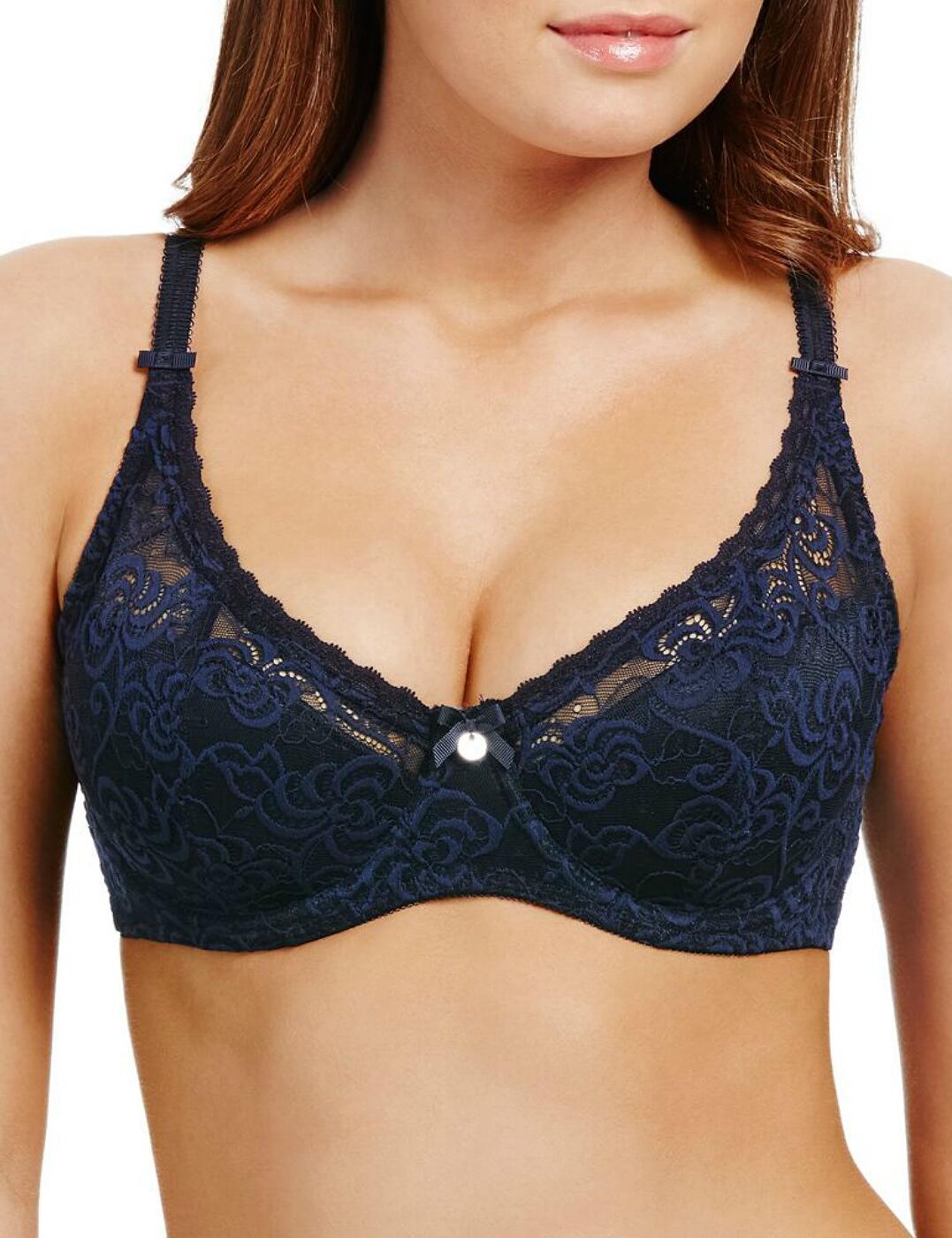 The Berlei Comfort Heaven Lace balcony bra is a truly stylish, unique and innovative must have for your lingerie drawer! Combining a comfy and contemporary design with highly sought-after lace styling, this padded balcony bra will ensure you always look and feel your best!  Sexy feminine lace styling Comfortable and contemporary fit Popular balcony style bra - for a little more modesty Easy to wear - excellent for everyday wear! Adjustable straps Lightly padded for a natural looking cleavage enhancement Secures at the rear with hook and eye fastening Underwired support for uplift Listed in UK sizes  27007-49278-590211 B5045  Padded Underwired Bra