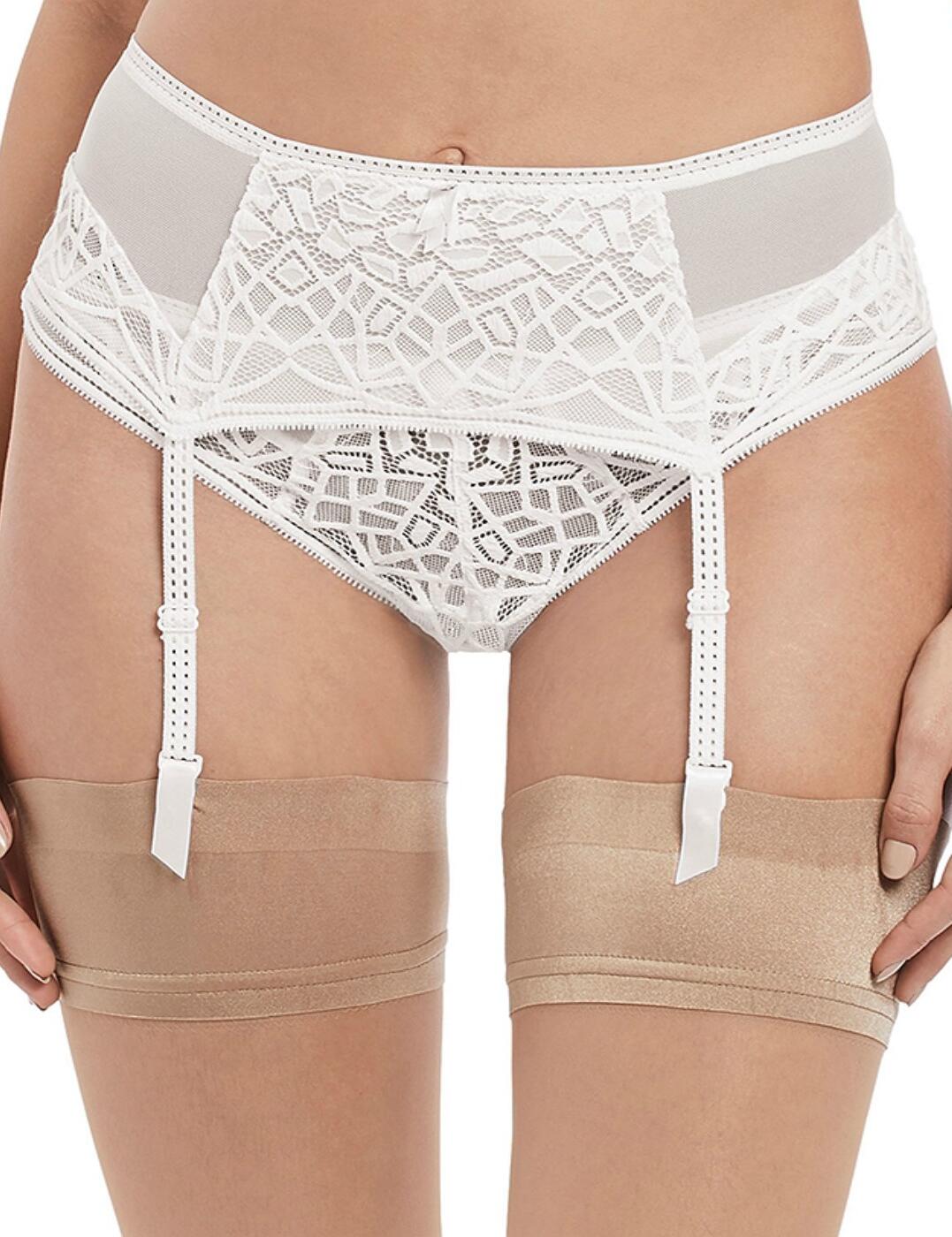 Indulge in the alluring new Soiree Lace Range by Freya. Adorned with rich and sophisticated, geometric lace, this suspender belt is complimented with on trend styling. Offering optimum comfort and fit, this collection brings a new twist to luxury lingerie.  Chic and sexy, feminine design Fun and rich, geometric styling Comfortable and contemporary fit and feel Suspends stockings in style! Composition:- 87% Polyamide &pipe; 13% Elastane Listed in UK sizes  2539-55399-684404 5019 Suspender Belt